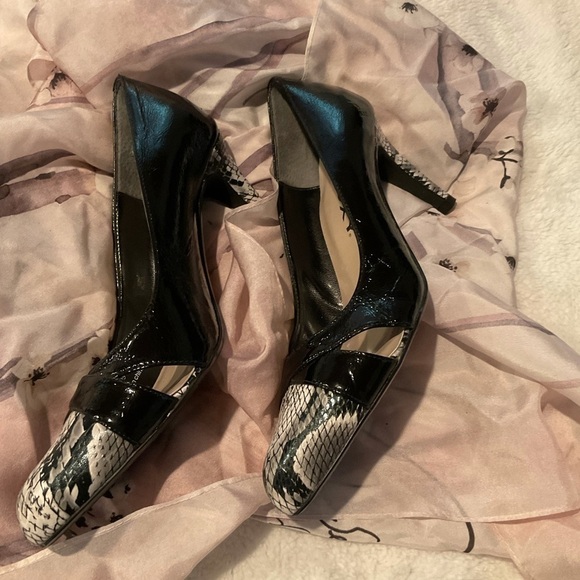 Proxy High Heels - Picture 2 of 7